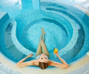 Read more about the article Hot Tub or Jacuzzi