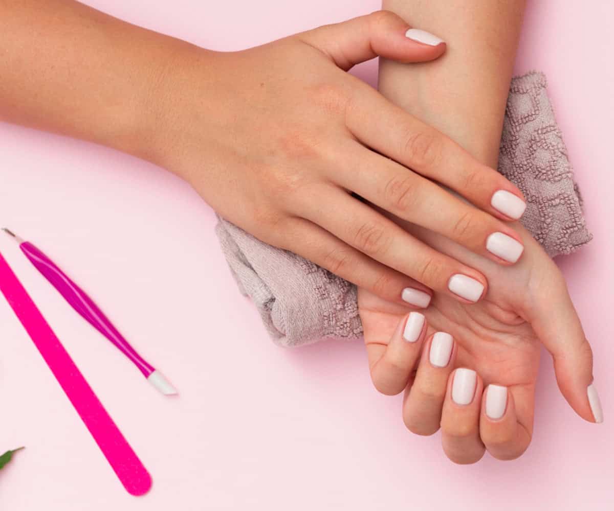 Read more about the article Manicure and Pedicure